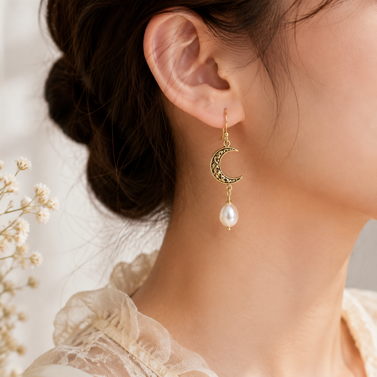 Quenzoria Crescent Moon Pearl Drop Earrings